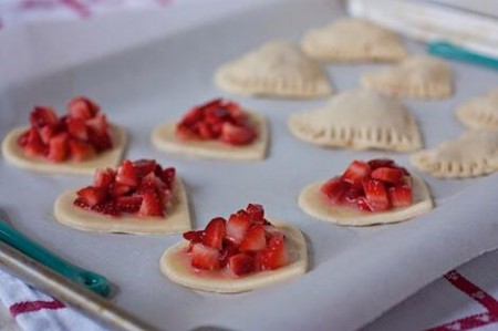 Complace a tu paladar SIN CULPA. ¡Pide tus postres endulzados con stevia y sin harina! Perfectos para cuidar la figura y la salud sin sacrificar el placer!
